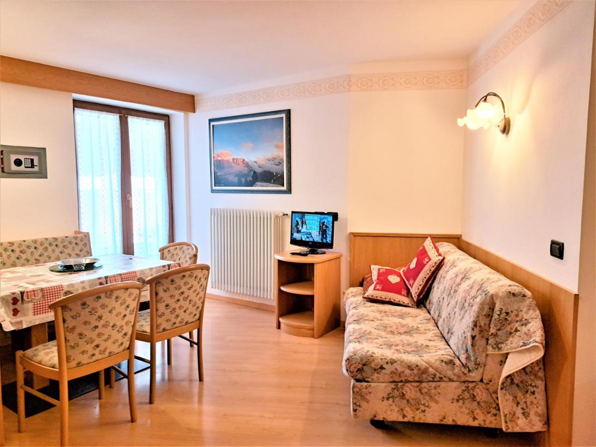 Albergo Arnica Каназей Екстериор снимка